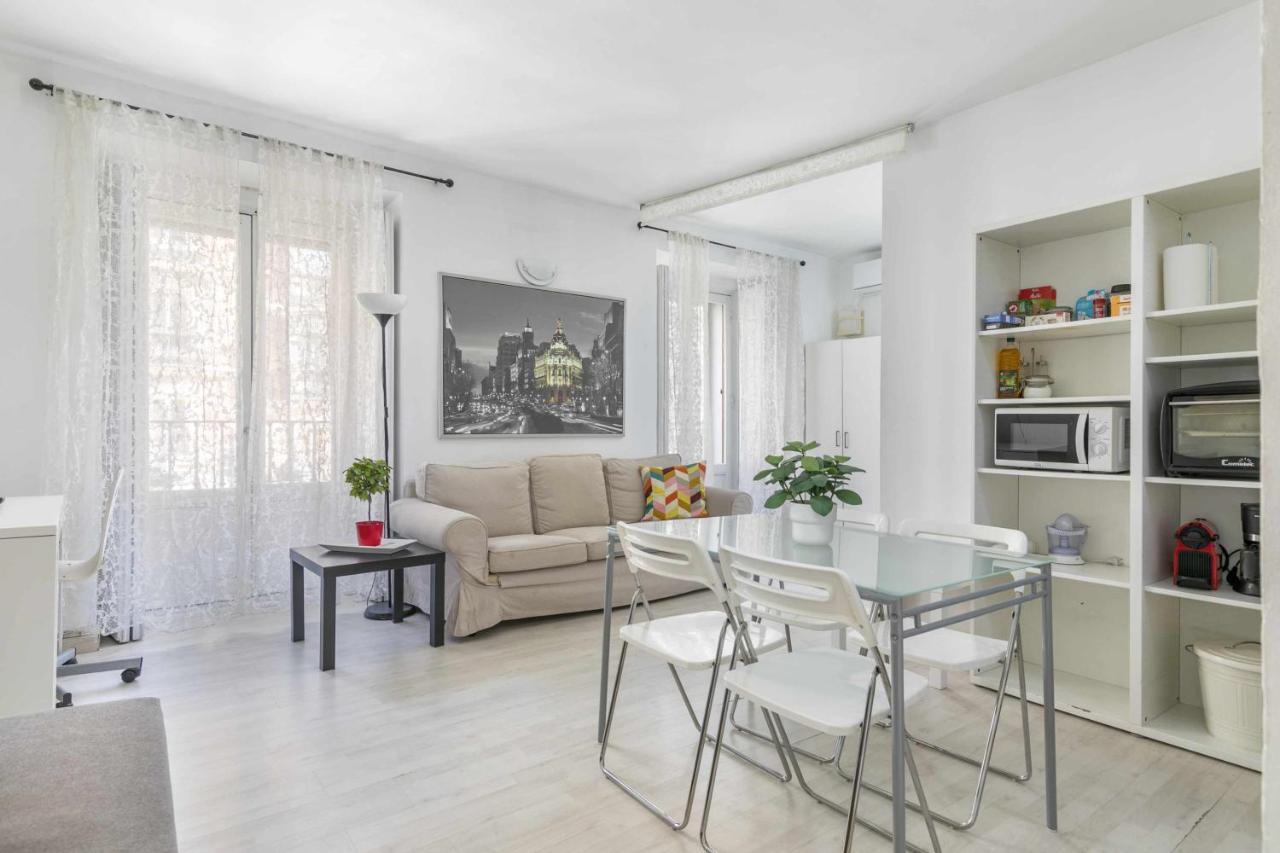 Acogedor Y Centrico Estudio Apartment มาดริด ภายนอก รูปภาพ